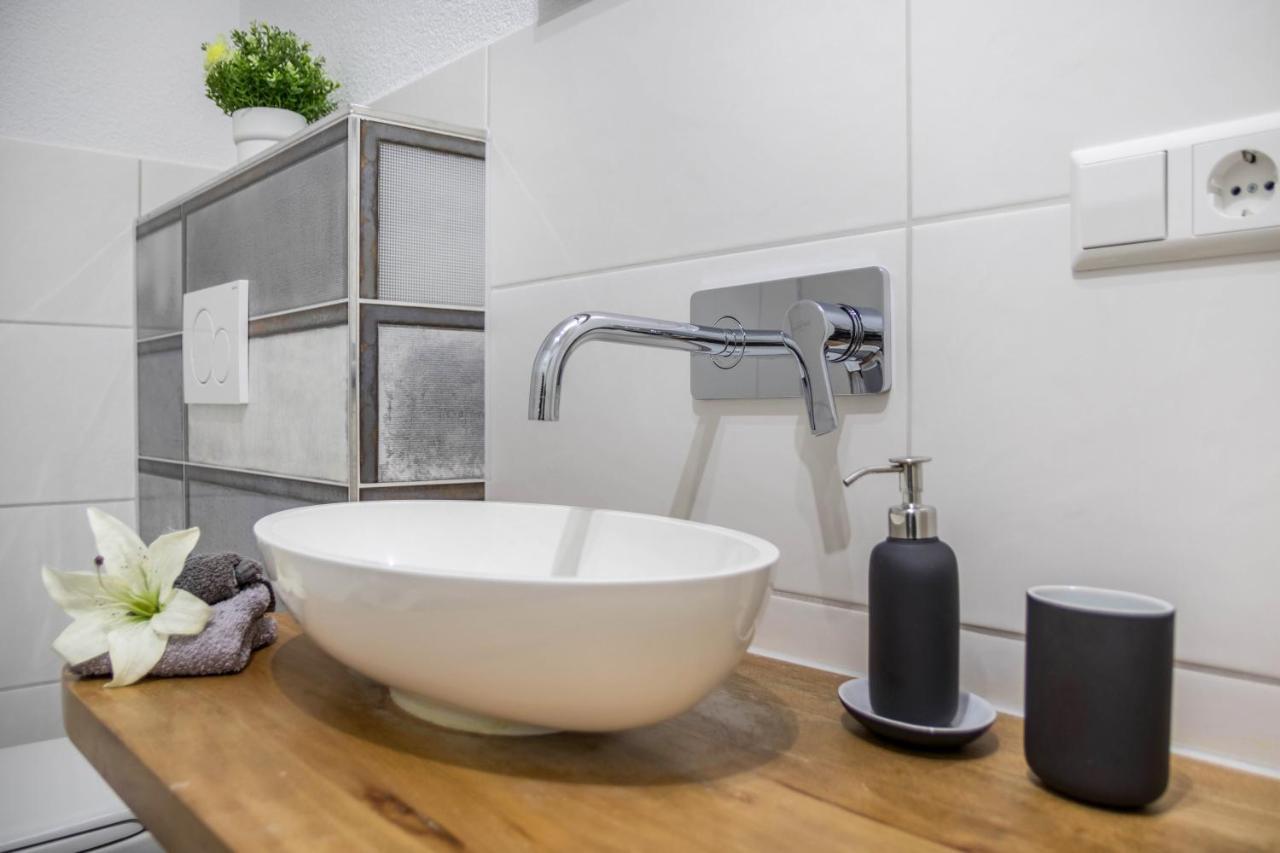 Ferienwohnung Holly Ebringen Екстер'єр фото